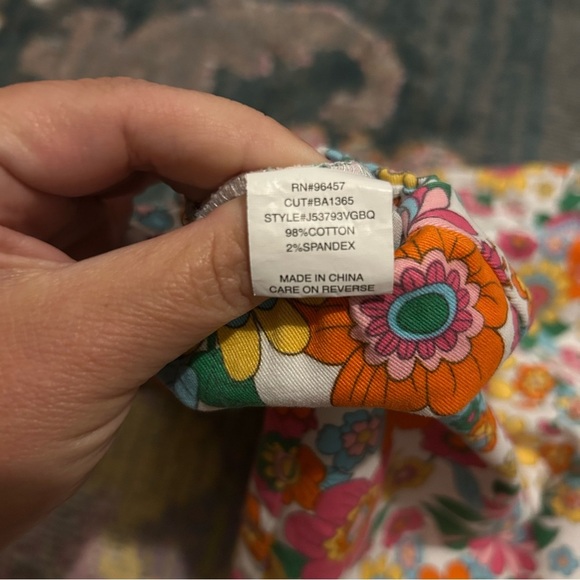 Love on a Hanger retro floral skirt NWOT - Picture 6 of 6